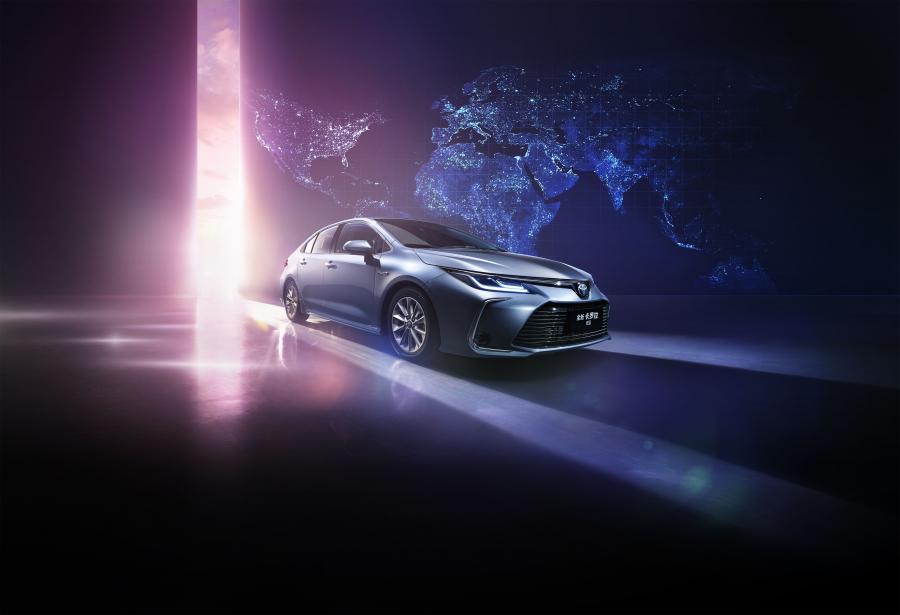  Toyota Corolla Hybrid Sedan 2019 года  (CN) (фото 2 из 2)